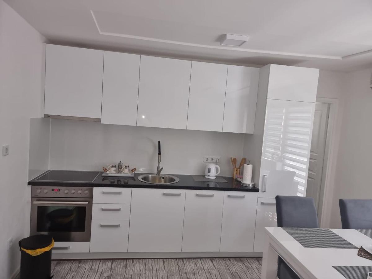 Apartments Four Seasons Sarajevo Luaran gambar